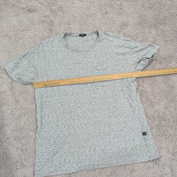Rails Light Gray Striped Men's Tee - Picture 2 of 10